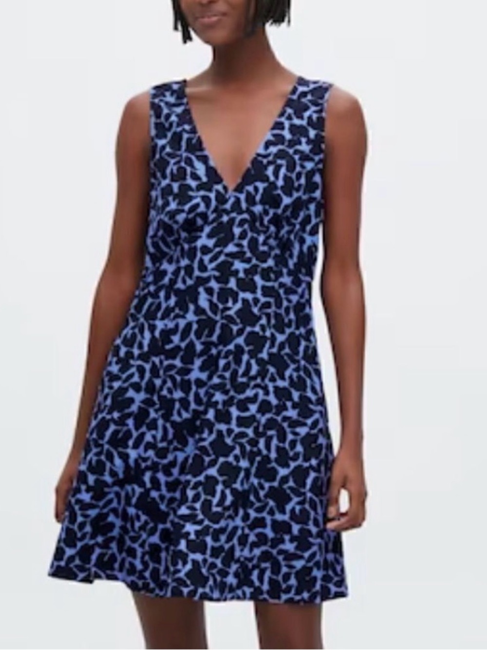 Uniqlo Sleeveless V-Neck Blue Patterned A-Line Dress with Pockets Size Medium